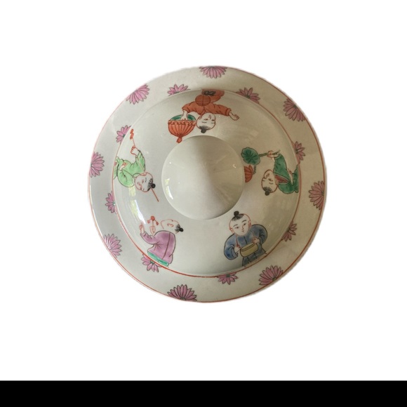 100 Boys on Parade Temple Jar - Picture 2 of 3